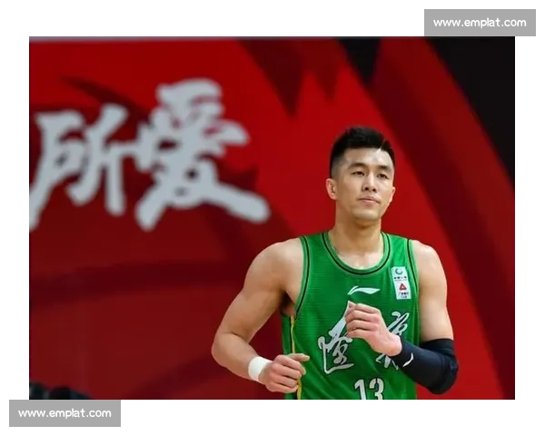 王者归来退役选手秘密集训，重返赛场掀起巨浪！